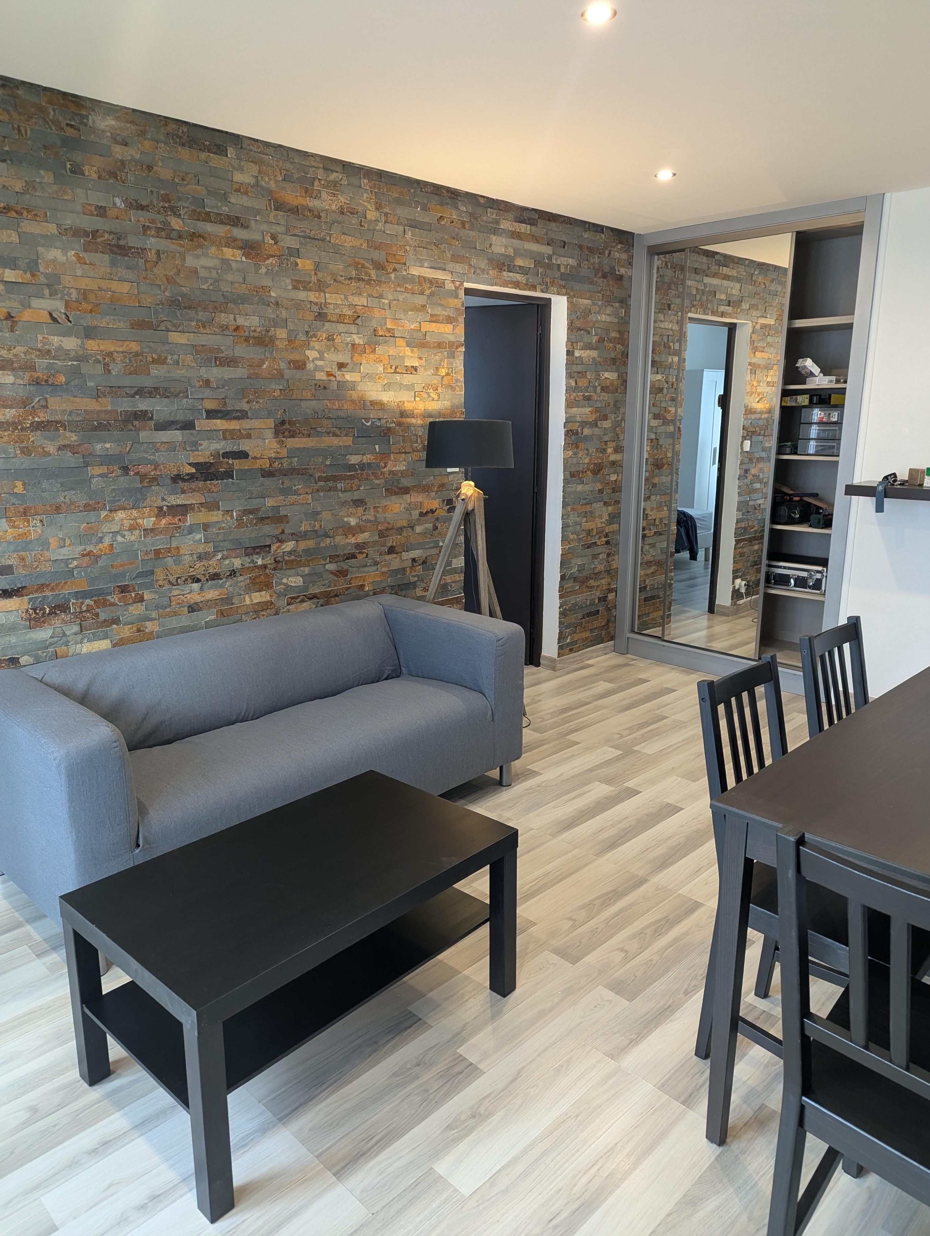 Colocation rénovée 3 chambres – Gare & Tram Photo principale