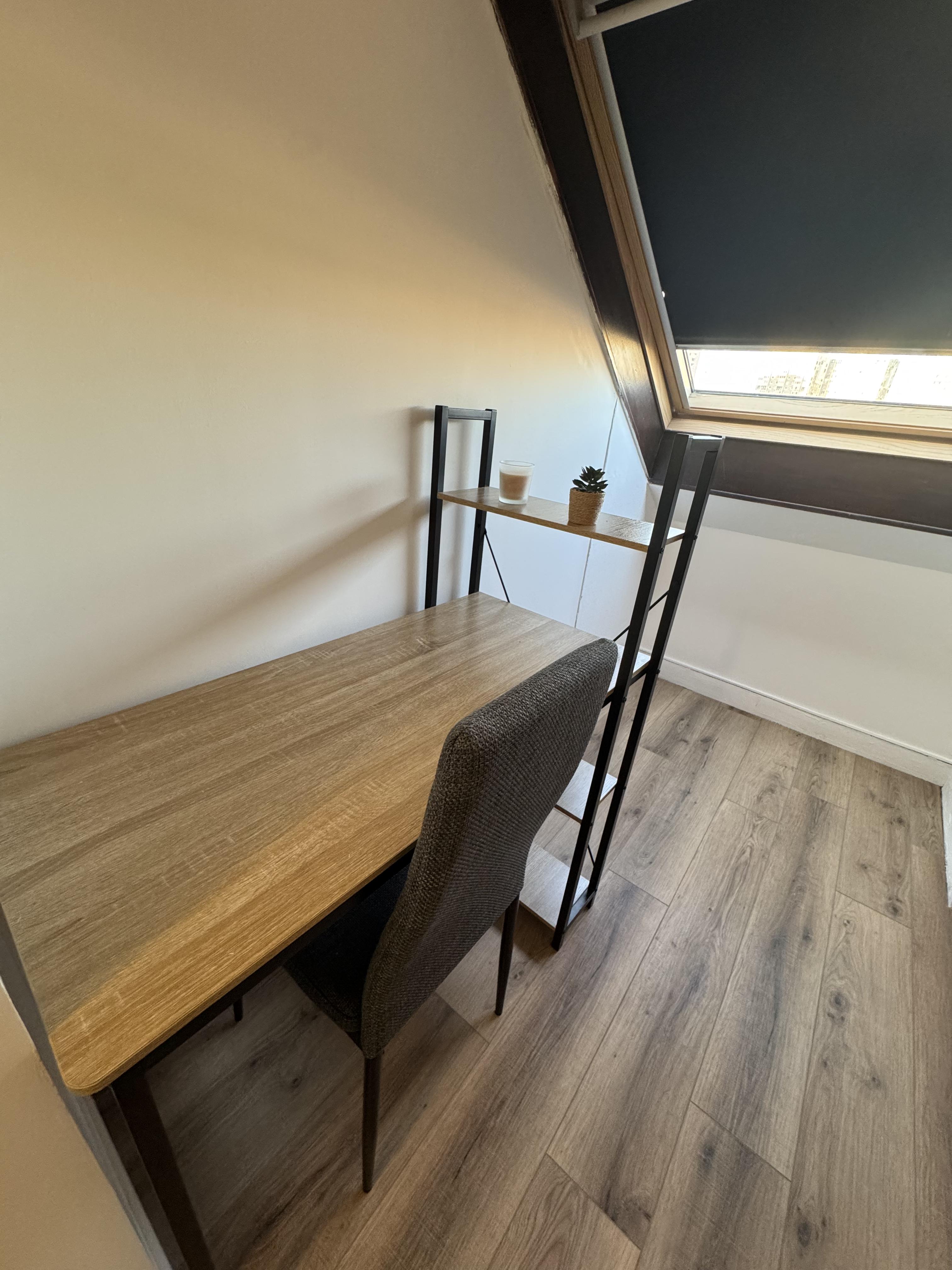 Chambre en colocation à Colombes Photo principale