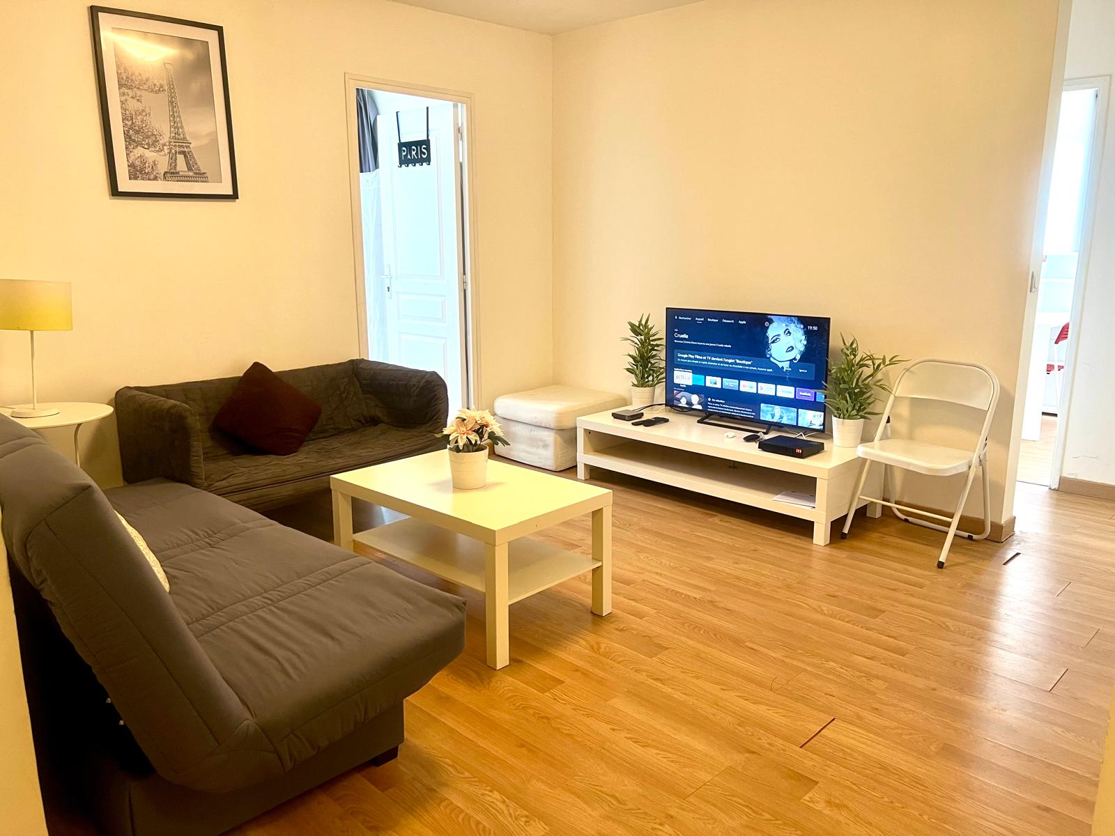 Chambre meublée 12m²  – Colocation à 3 – Cergy Photo principale