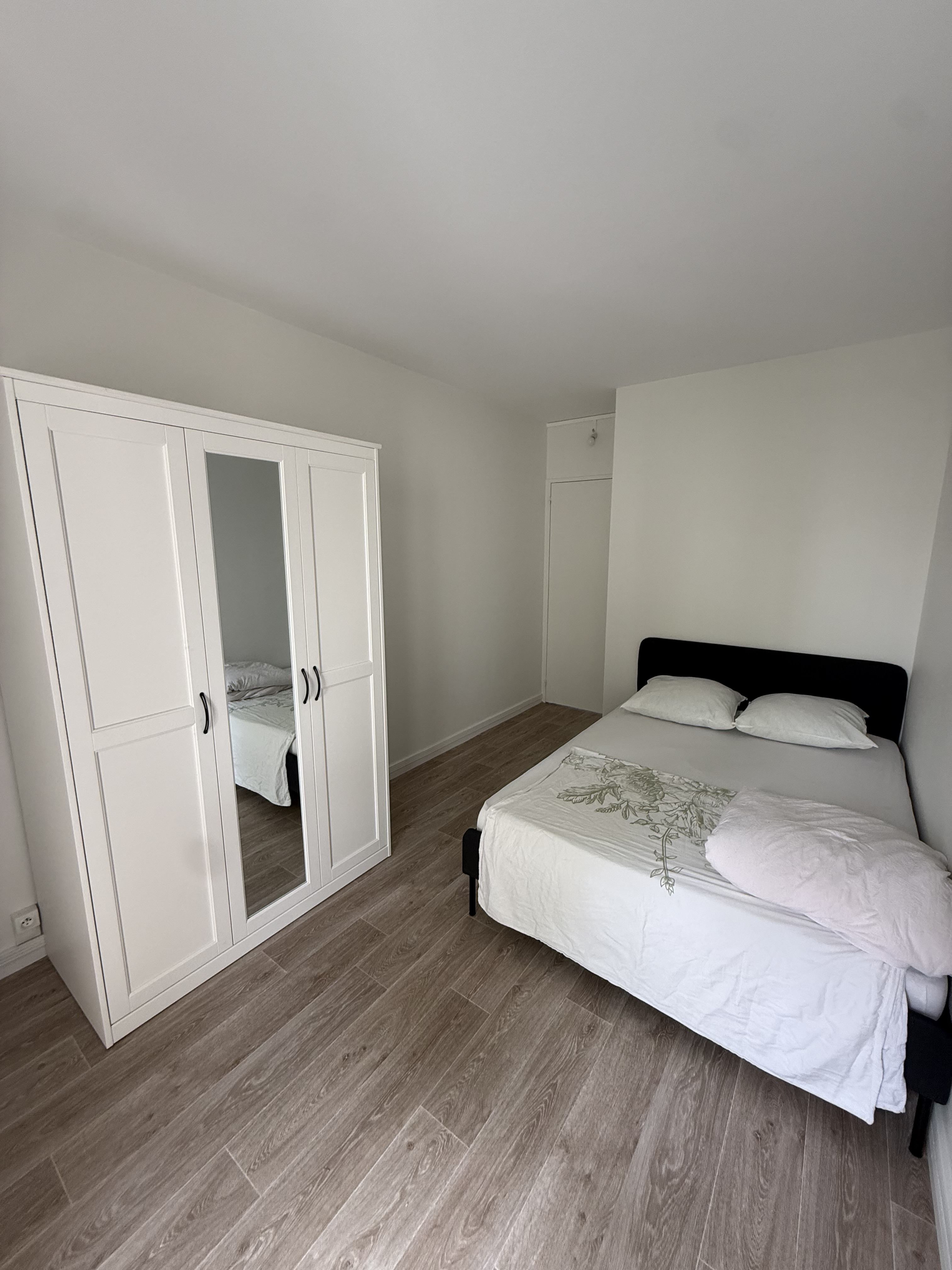 Chambre en colocation dans un T3 meublé à Franconv Photo principale