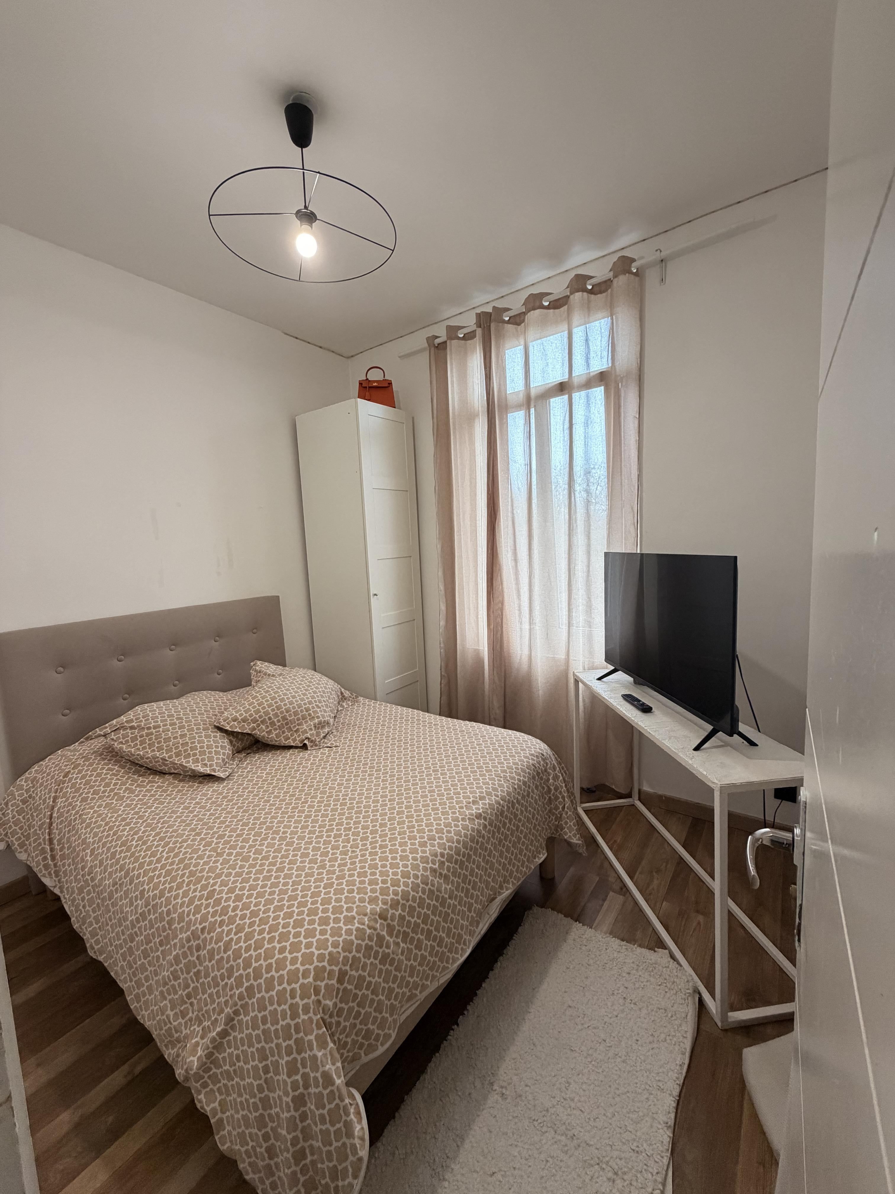 Loue chambre Photo principale