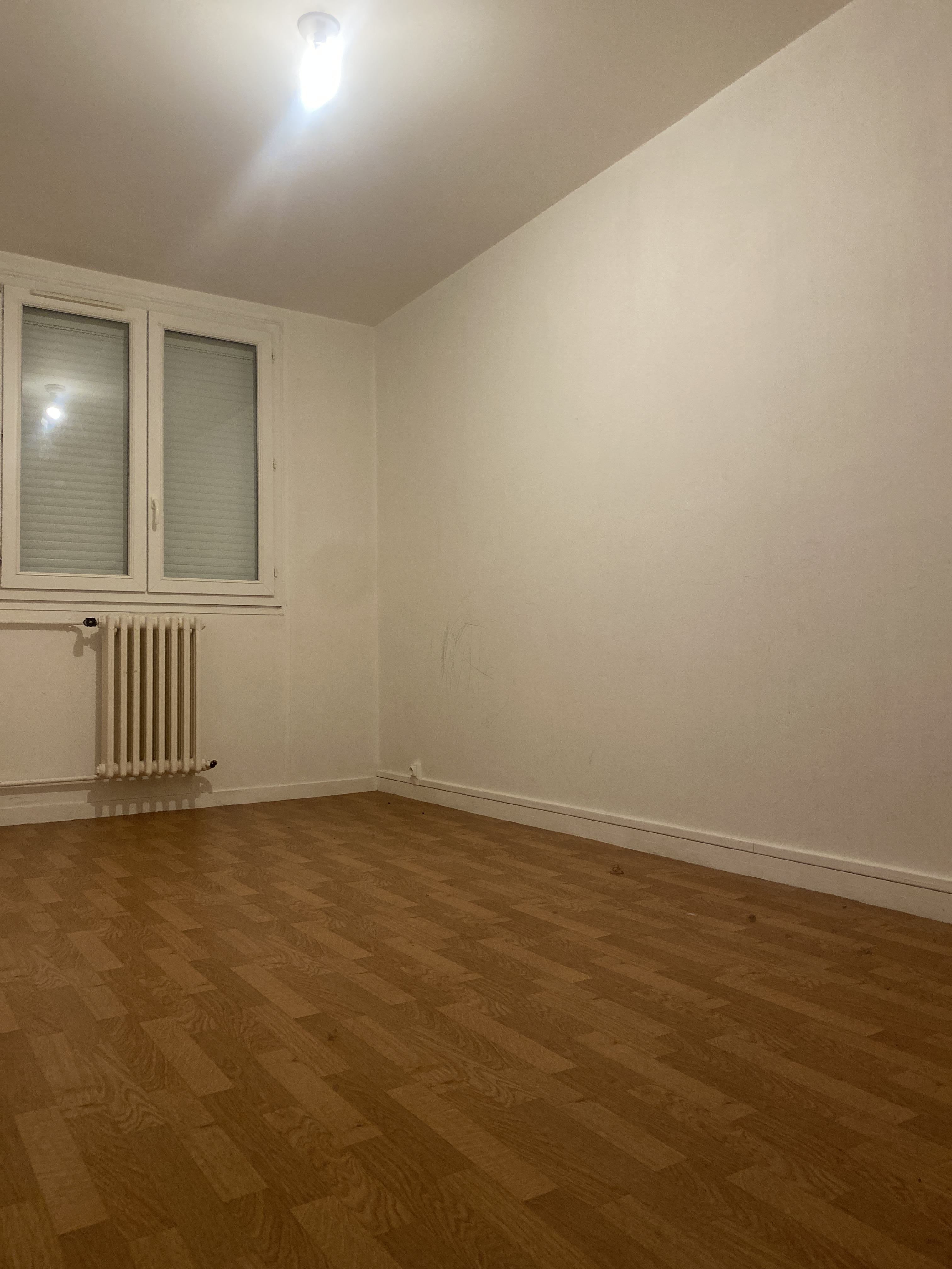 Je recherche un /e colocataire  Photo principale