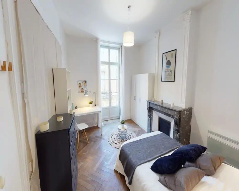 9 Brueys 3 - Chambre 1 (MTP) Photo principale
