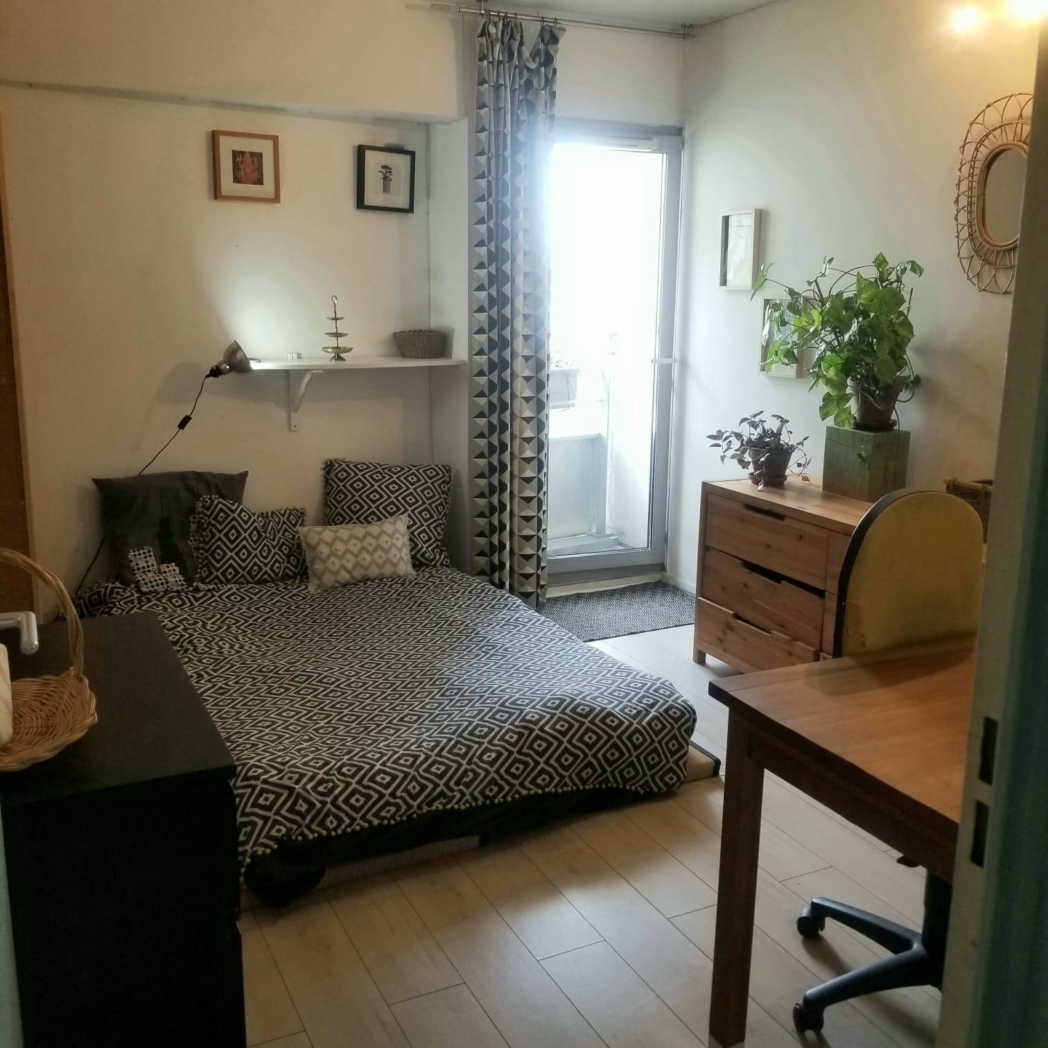 Artiste retraitée partage appartement cosi 12e Photo principale