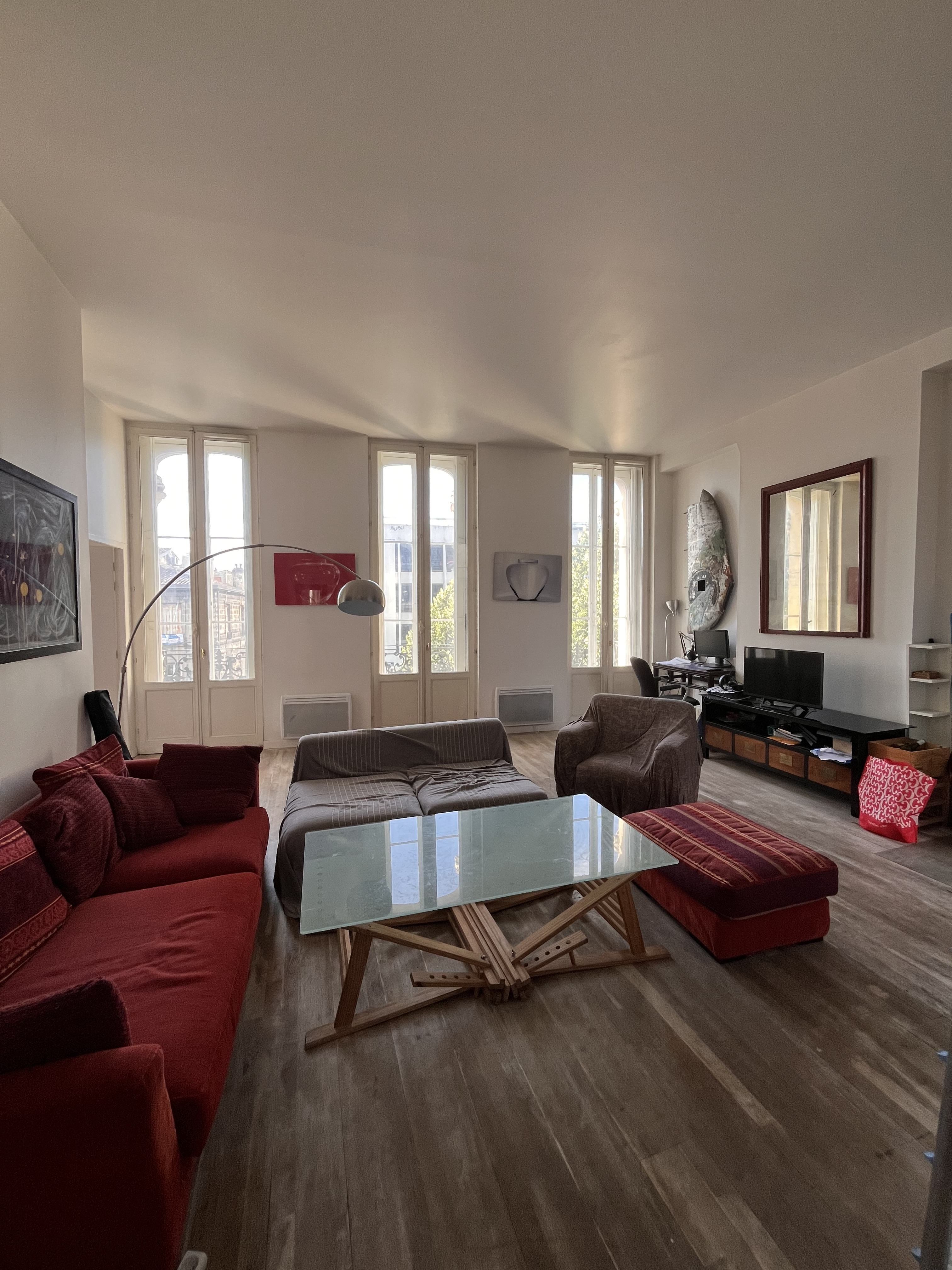 Chambre à louer- Musée d’Aquitaine  Photo principale