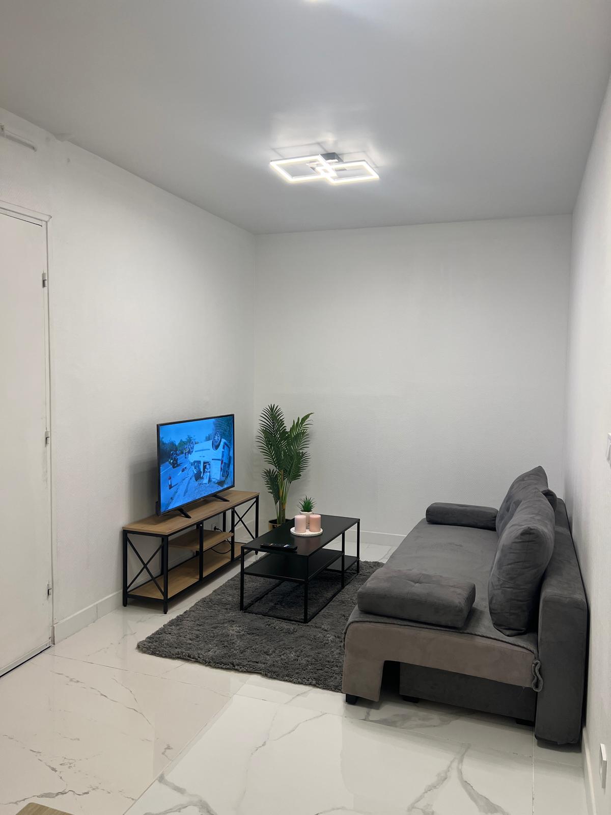 Chambre à Louer – ÉTudiante Uniquement (Fille) Photo principale