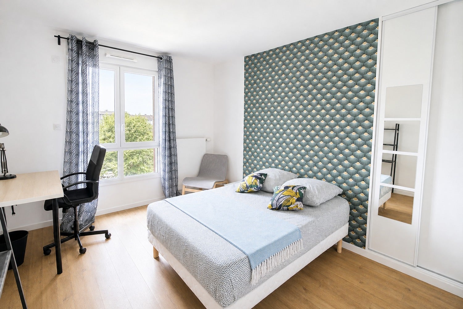 Grande chambre lumineuse – 15m² Photo principale