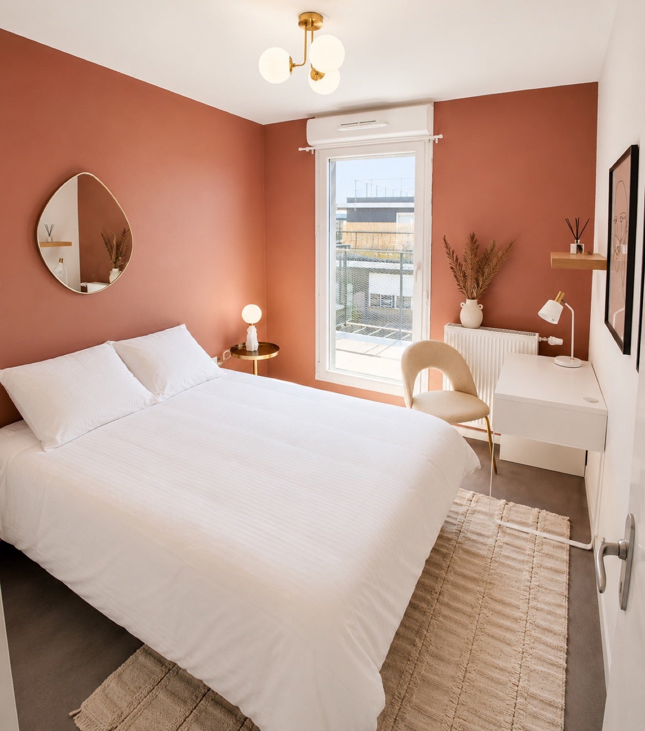 Emménage dans cette chambre reposante de 10 m² en  Photo principale