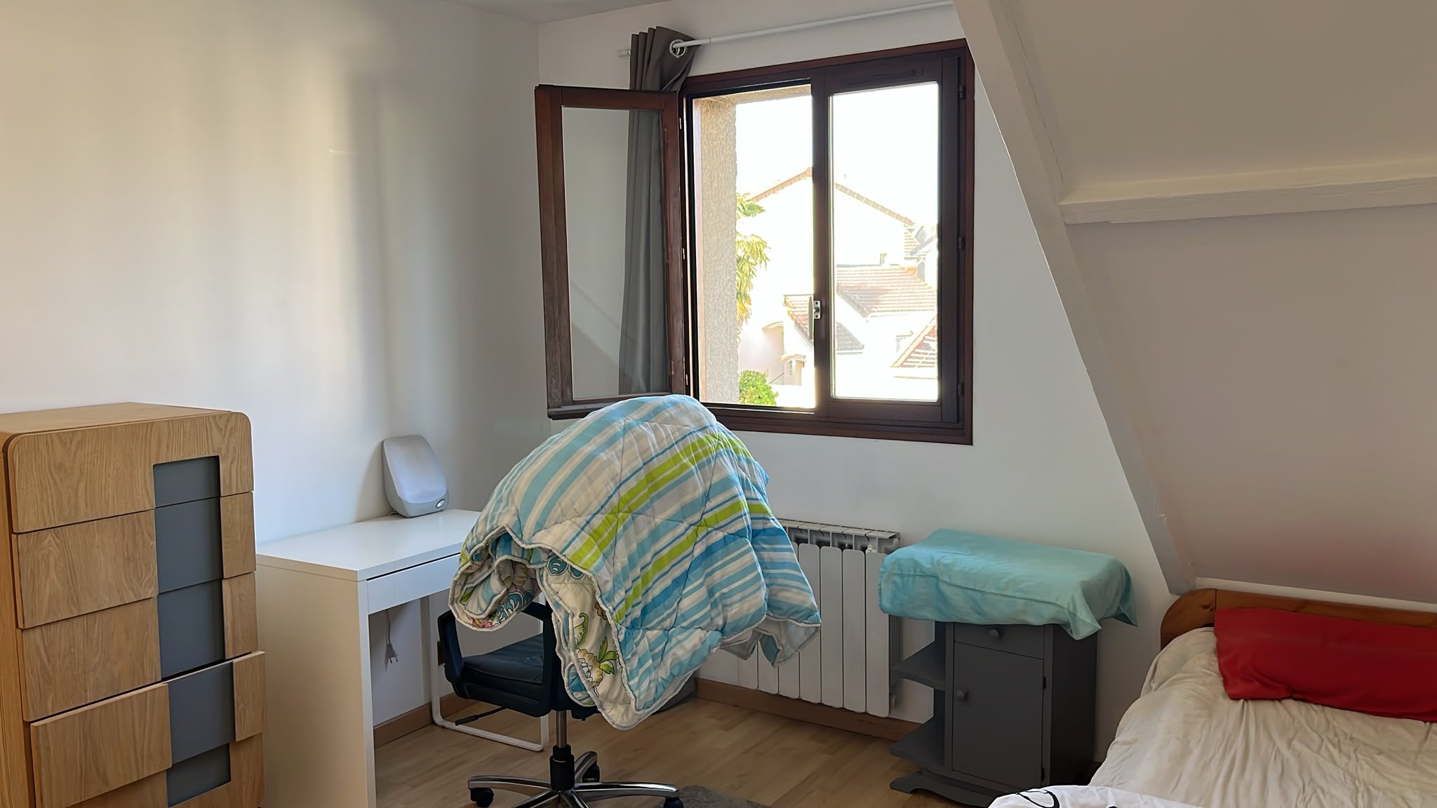 Chambre dispo dans belle maison centre ville Photo principale