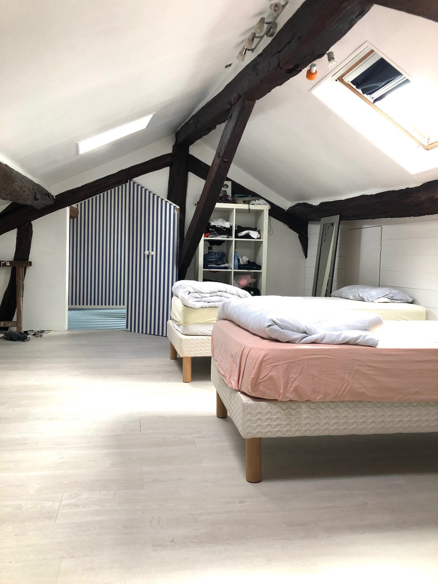 Studio 40 m2 au dernier étage d'un triplex Photo principale