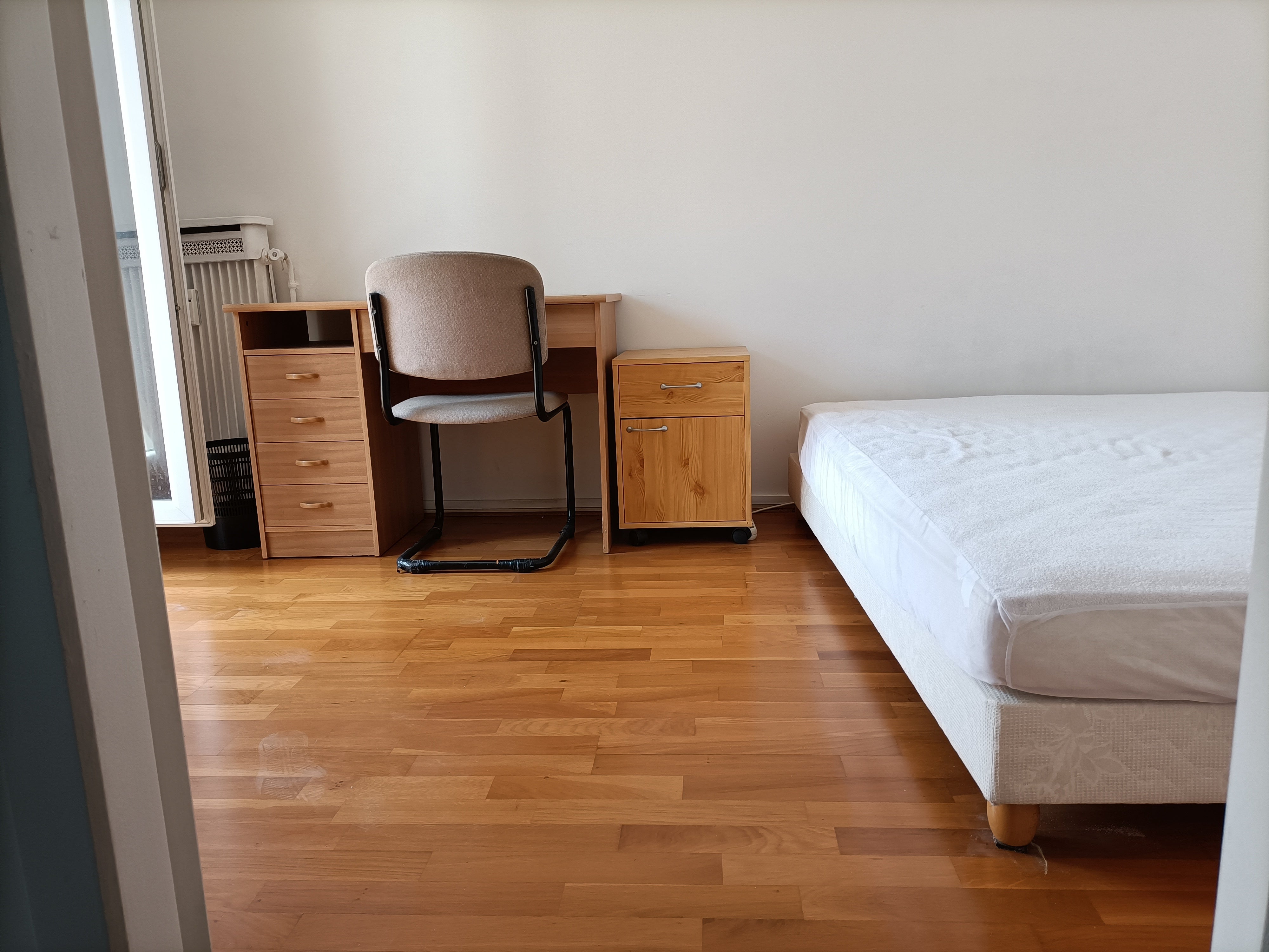Loue une Chambre Avec Balcon En Colocation  Photo principale