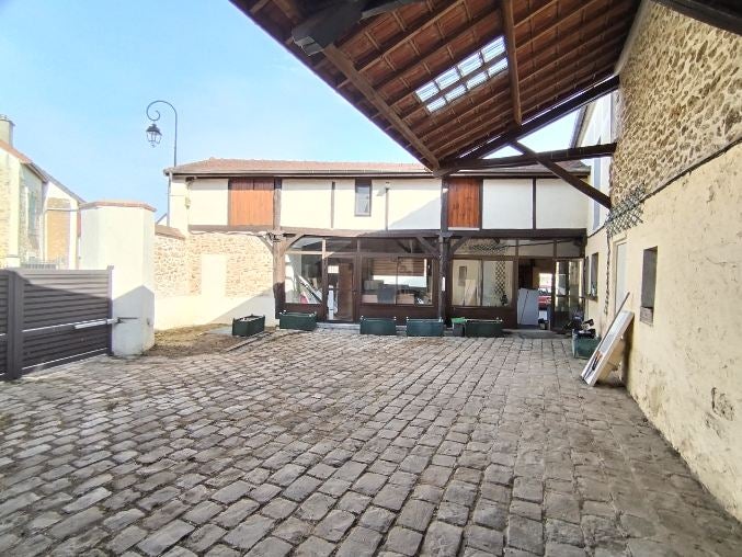 3 chambres encolocation dans grande maison Photo principale