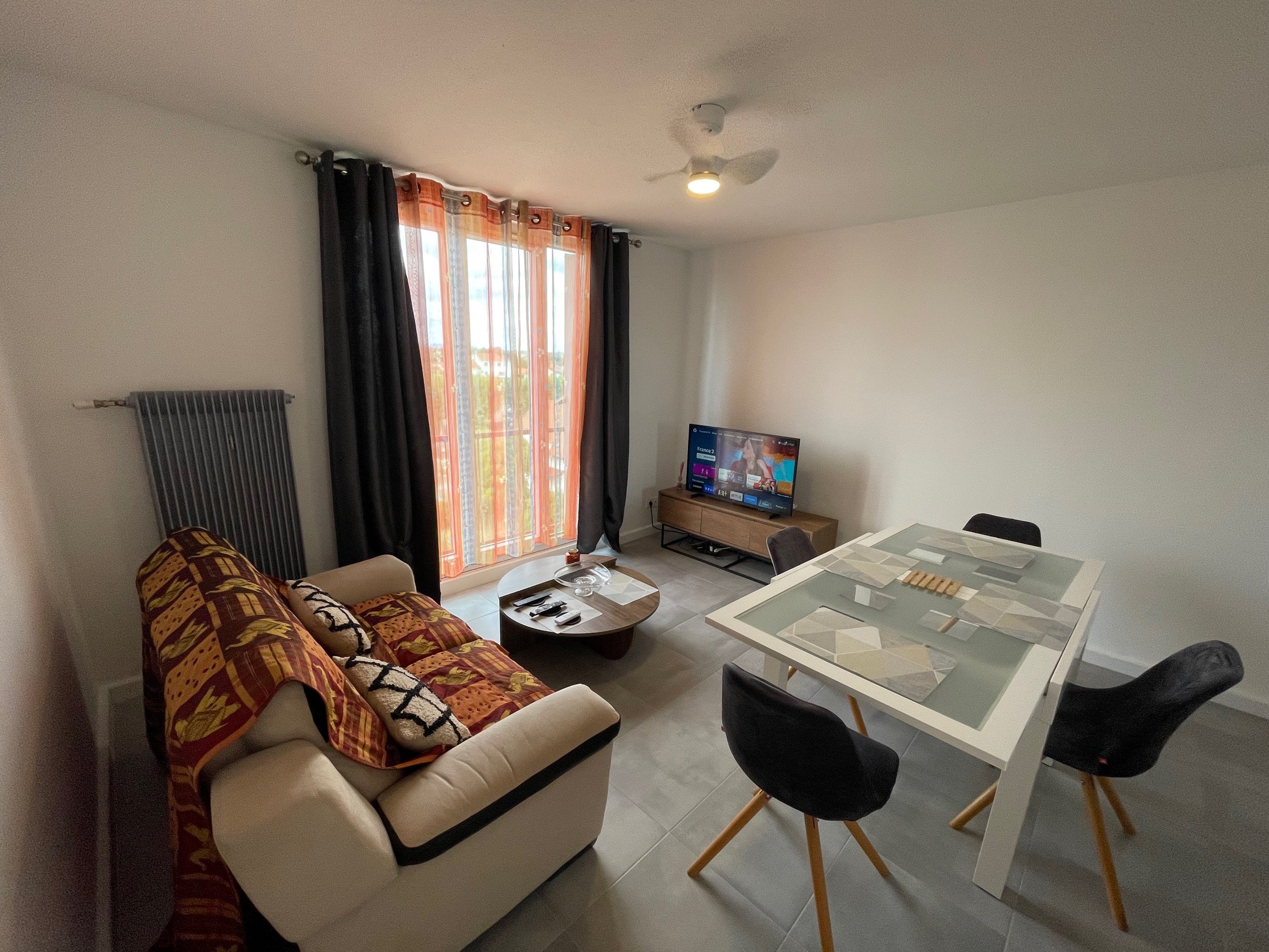 Appartement de deux chambres en colocation  Photo principale