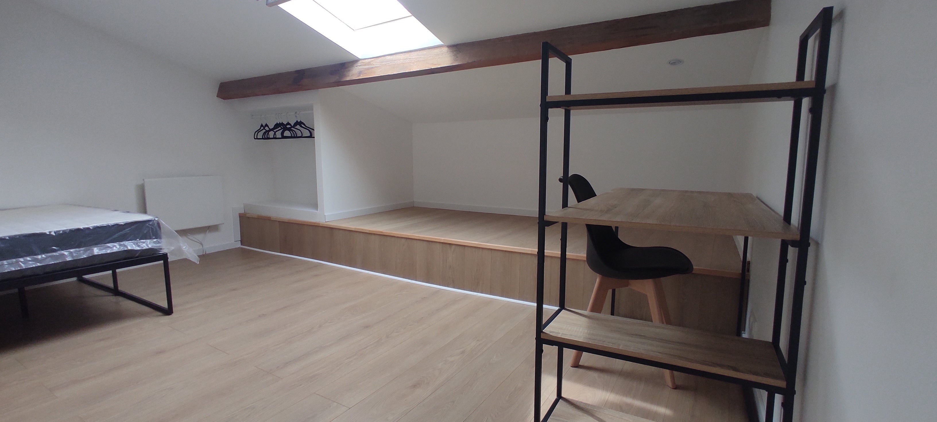3 chambres à louer dans maison T4 à TALENCE Photo principale