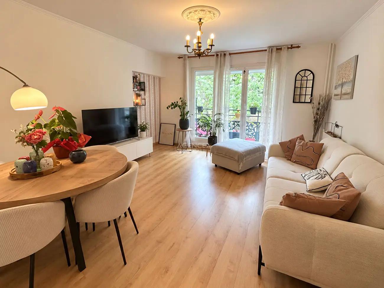 Chambre disponible Photo principale