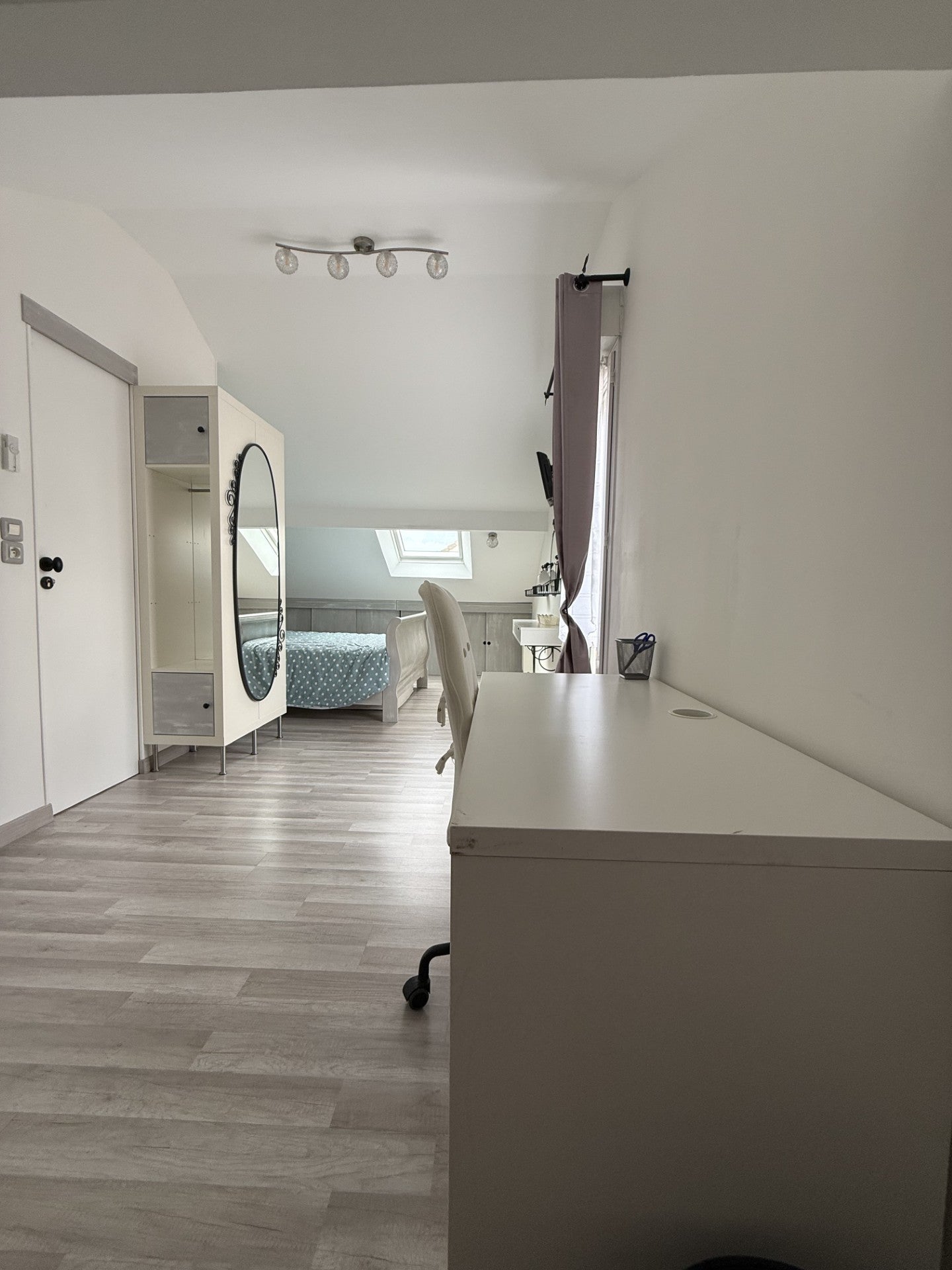Chambre meublée à louer en colocation à Carrières- Photo principale