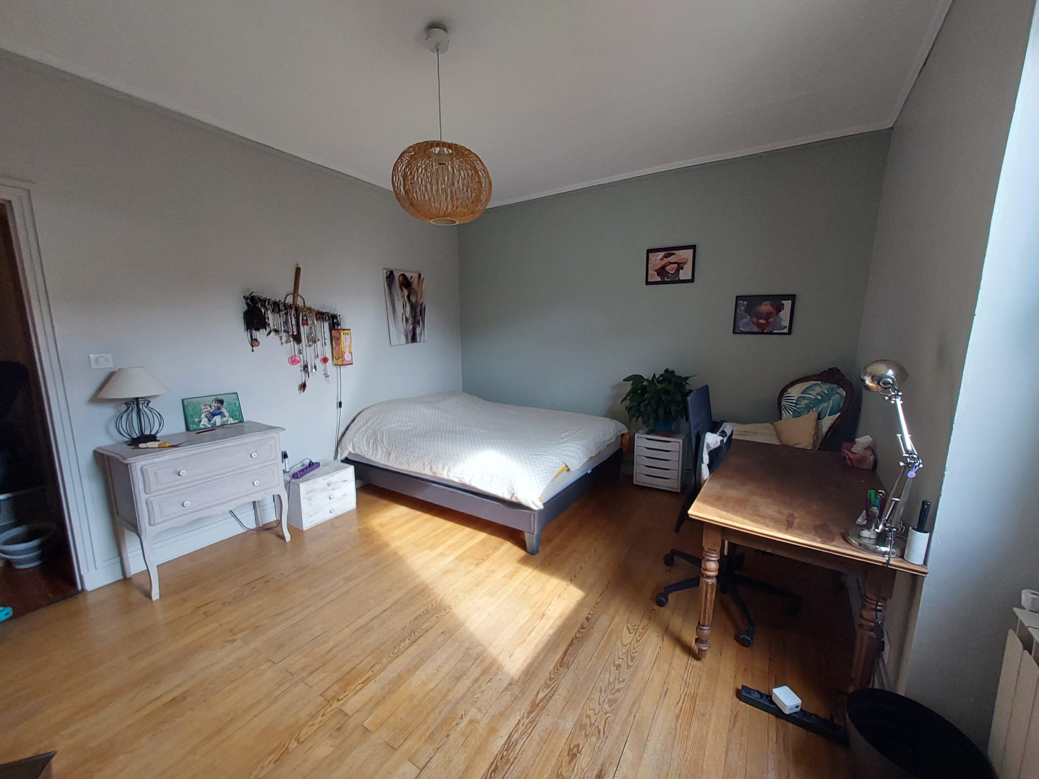Chambre  Bourgoin centre Photo principale
