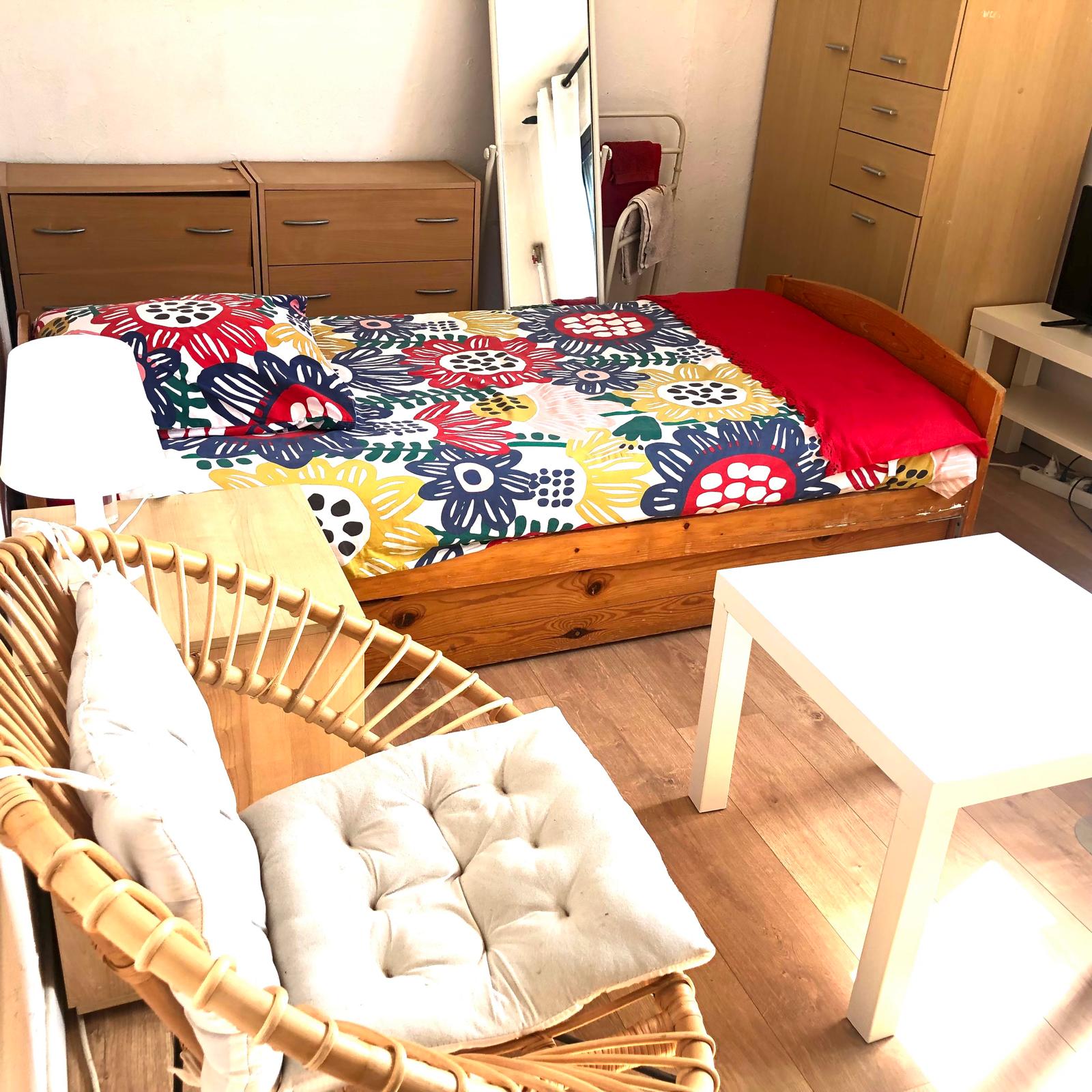 Chambre meublée dans appartement prive Photo principale